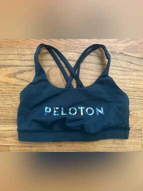 Lululemon Women's Peloton Energy Strappy Bra Size 6